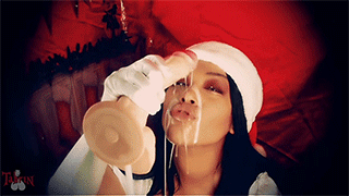 Tabrin's Christmas Dildo Suck Pt.1